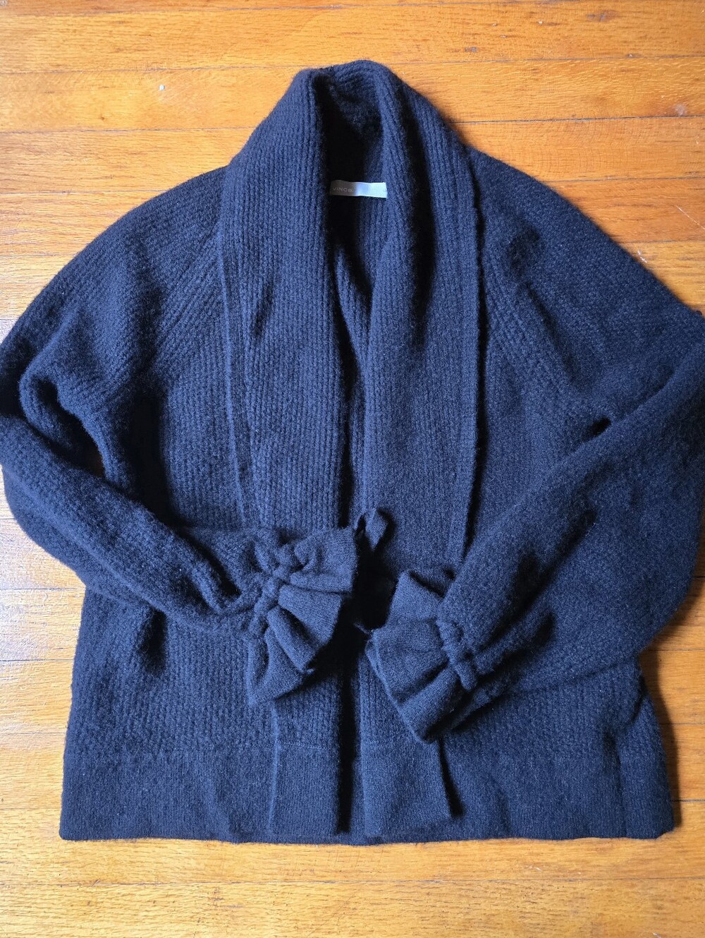 VINCE Black Cashmere Cardigan Open Front Tie Gathered Cuffs Quiet Luxury  Small